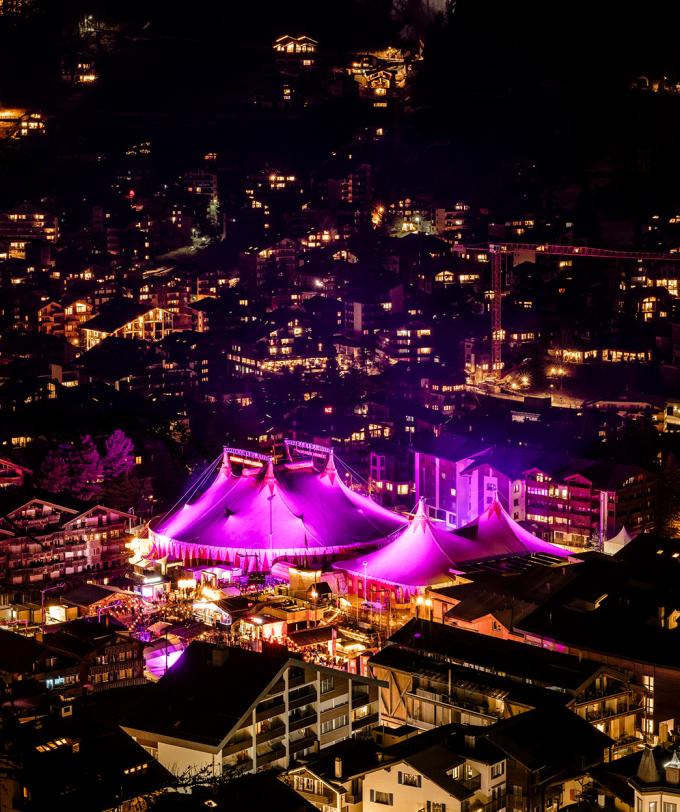 04b_zermatt-unpluged_festivalaufbau